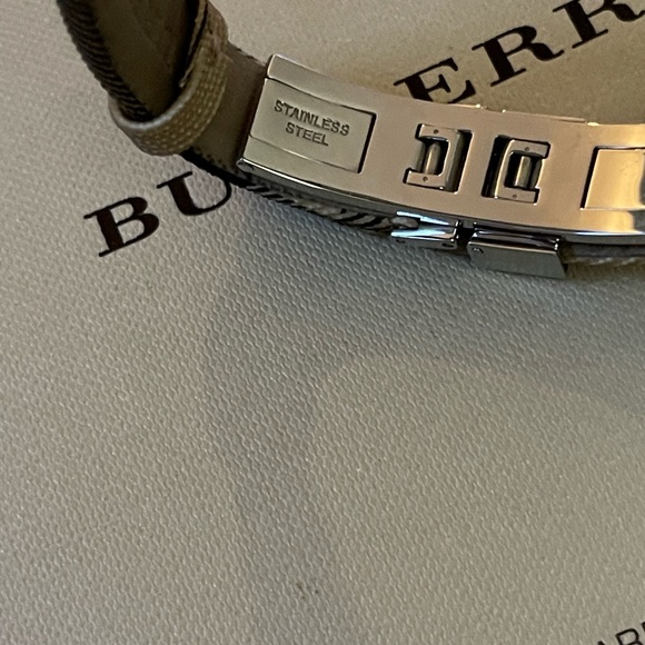 Burberry BU1060 Women’s Swiss Made Rectangular Watch – Nova Check Strap – - Picture 11 of 16